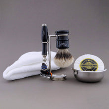 Load image into Gallery viewer, Haryali&#39;s Legend Range Shaving Kit - HARYALI LONDON